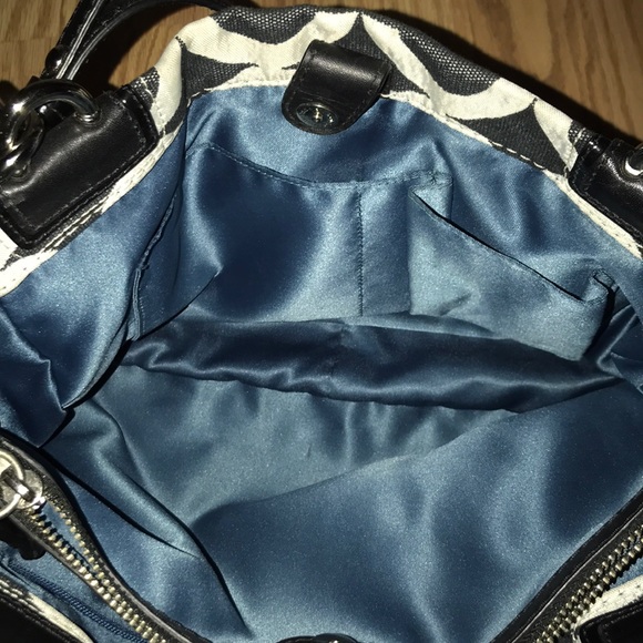 Coach Handbag - Picture 4 of 8